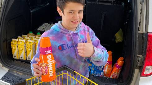 Volunteers loading a donation pickup at Athol Dollar General